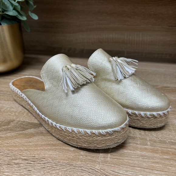 Golden Tasseled Mules Size 9 - Picture 6 of 8